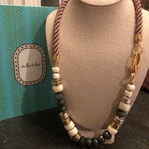 Stella & Dot statement necklace